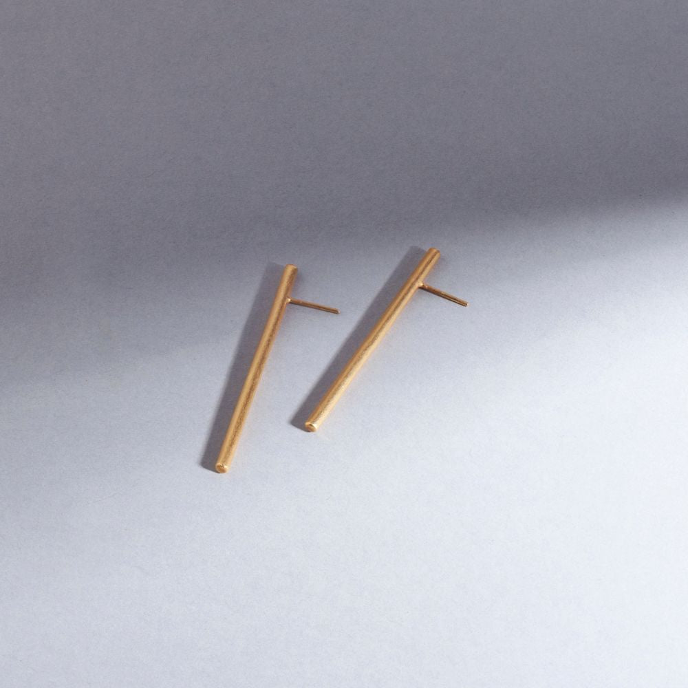 ARETES ASTREA MAXI MUJER BAÑO EN ORO 24 KILATES ESTILO MODERNO MINIMALISTA