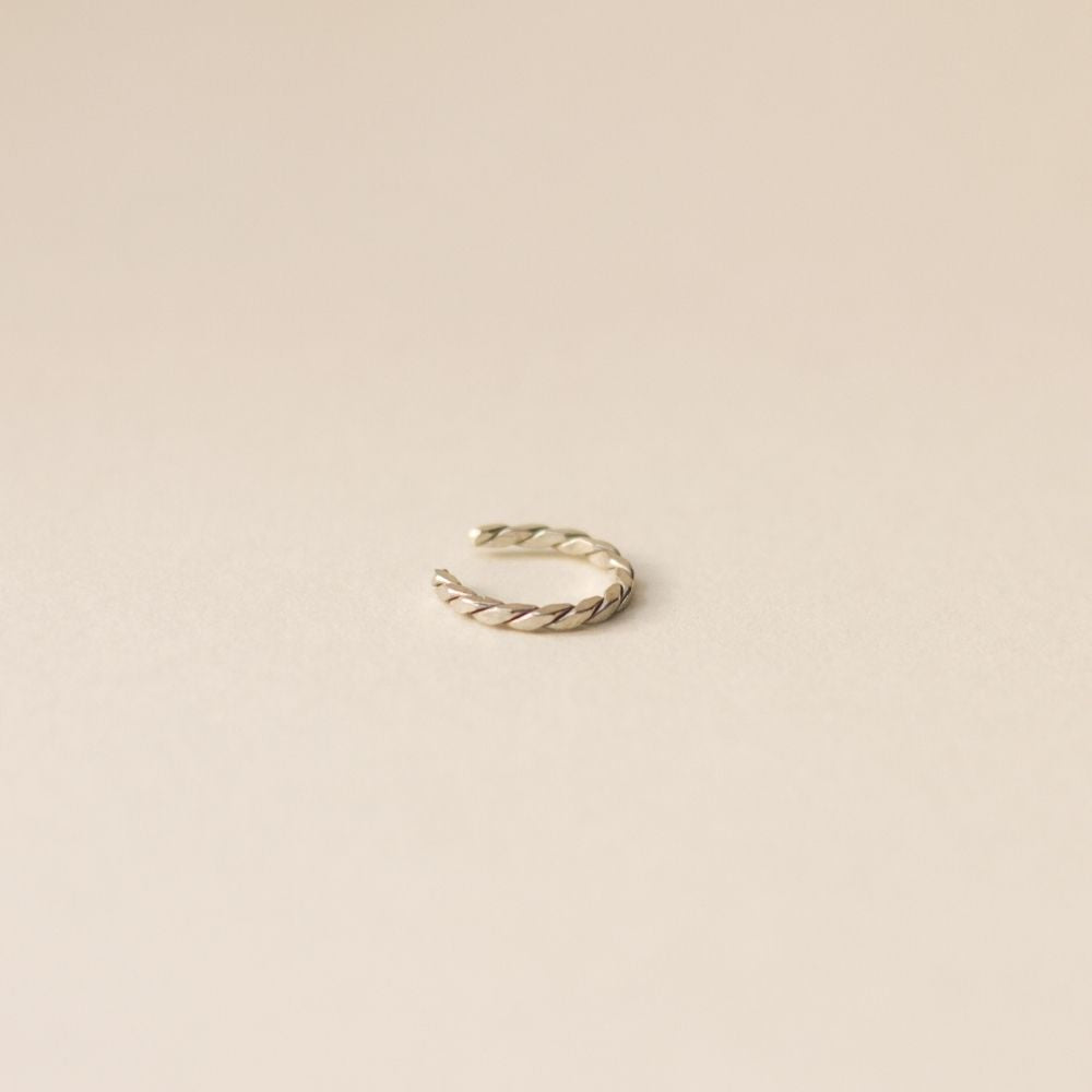Twisted Ear Cuff