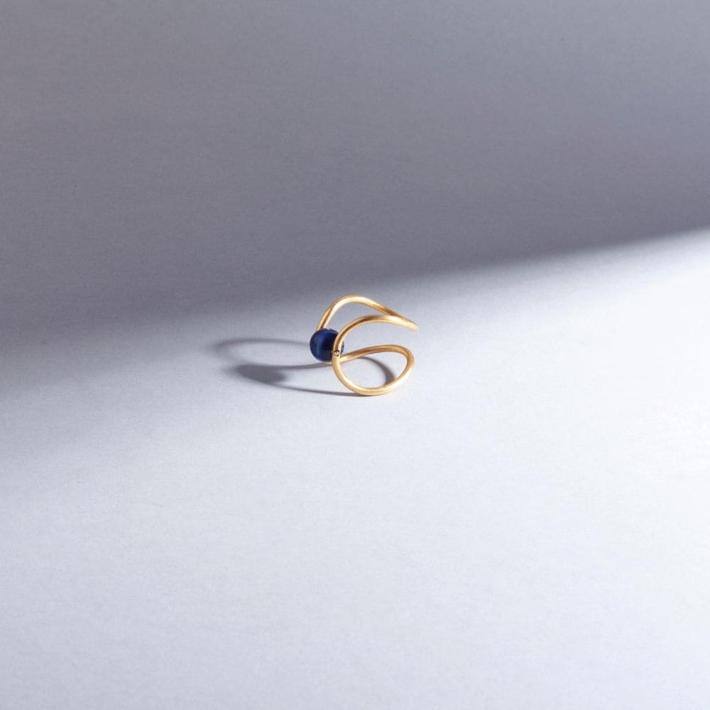 anillo de ágata azul onix bañado en oro 24 kilates para mujer moderno moderna estilo minimalista